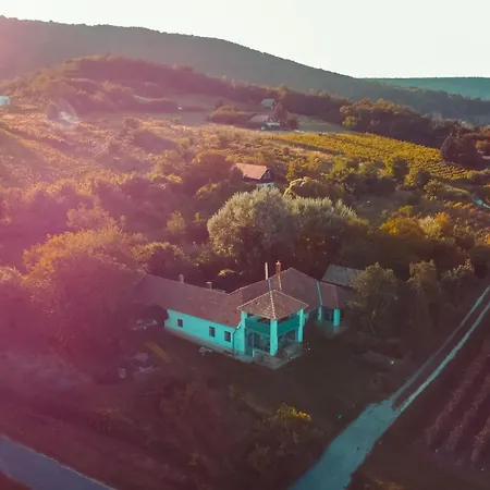 Apartment Bardio Birtokhaz - Koerpanorama Lesenceistvand